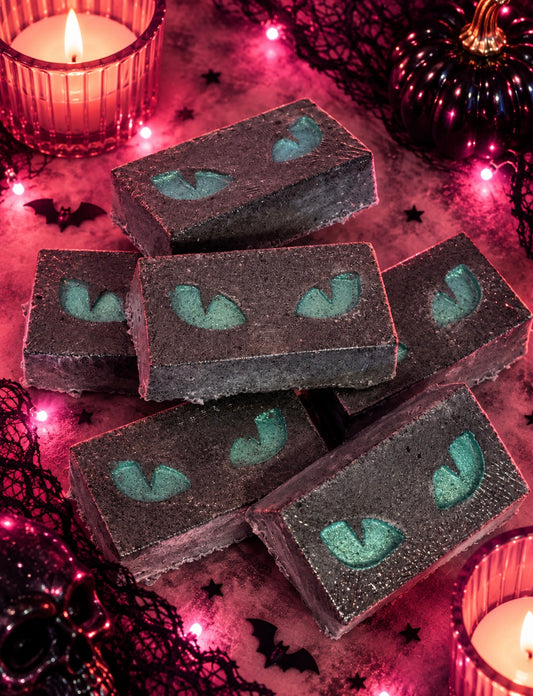 Cats Eye Bath Bomb